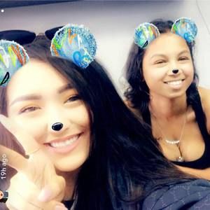 Meet your Posher, Deandra